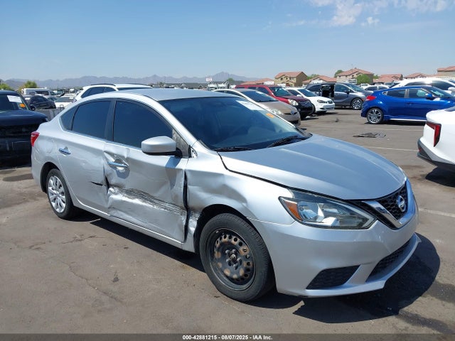 Nissan Sentra 2017 3N1AB7APXHY387437 Image 1
