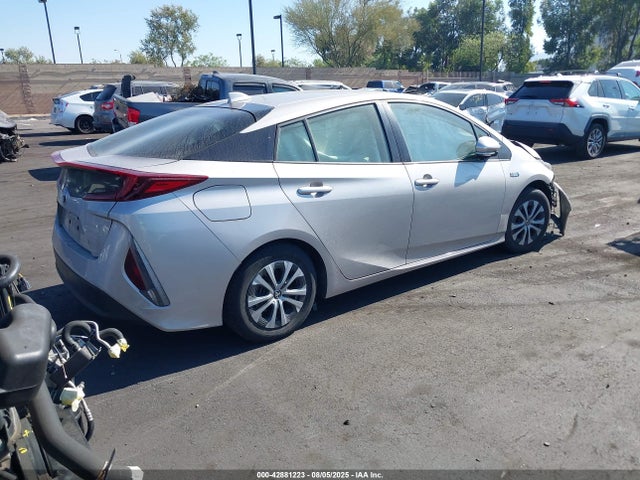 JTDKAMFP6M3172751 Toyota 2zr-fxe, 1nm+1sm