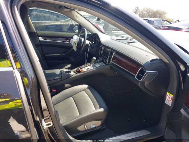 2010 PORSCHE PANAMERA WP0AB2A74AL061714 Photo 4