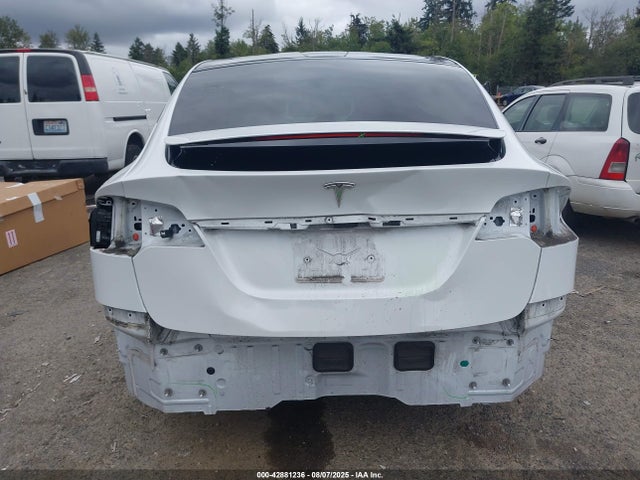 2022 TESLA MODEL X 7SAXCAE50NF354953 Photo 5