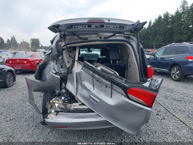 2C4RC1DG6LR261235 Chrysler 2020