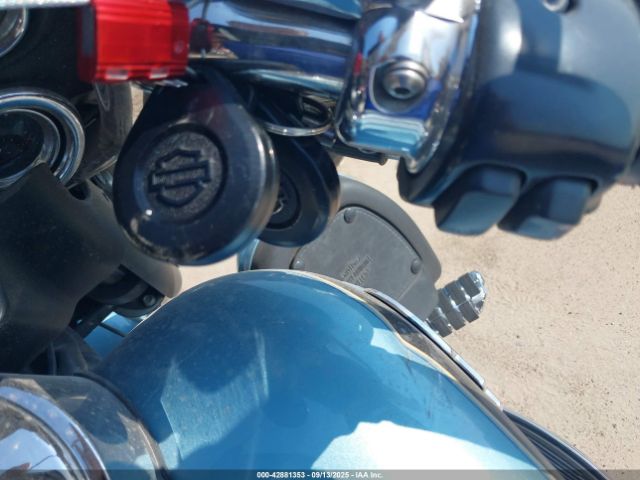 2007 HARLEY-DAVIDSON FLHTCUI 1HD1FC4177Y675720 Photo 10