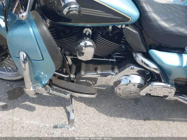 2007 HARLEY-DAVIDSON FLHTCUI 1HD1FC4177Y675720 Photo 8