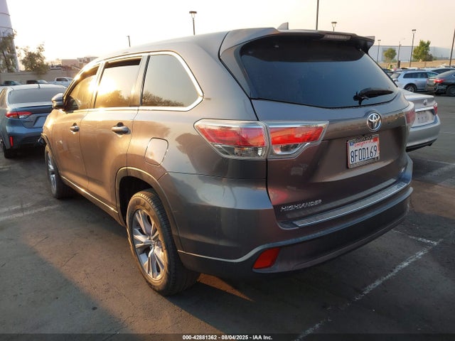 5TDZKRFH3FS071184 Toyota 2gr-fe