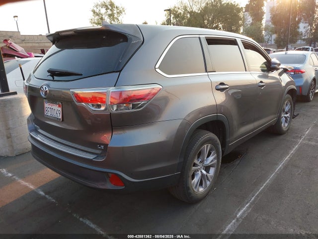 5TDZKRFH3FS071184 Toyota 2gr-fe
