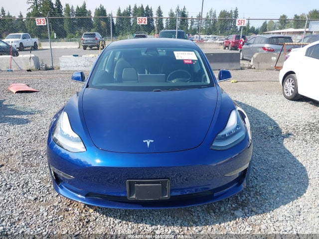 5YJ3E1EB1JF130676 Tesla 2018