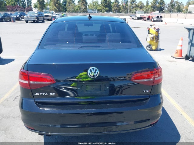 Volkswagen 1.4 tsi 2017 3VWDB7AJ9HM291759 Image 16