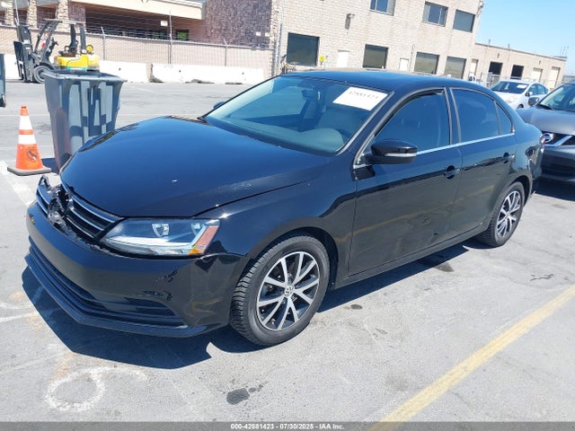 Volkswagen 1.4 tsi 2017 3VWDB7AJ9HM291759 Image 2