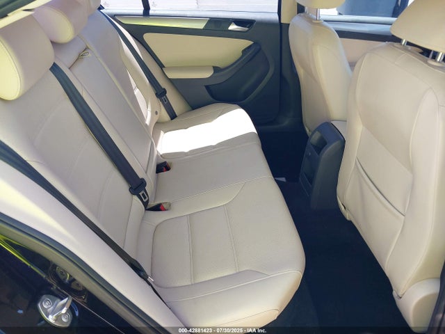 Volkswagen 1.4 tsi 2017 3VWDB7AJ9HM291759 Image 8