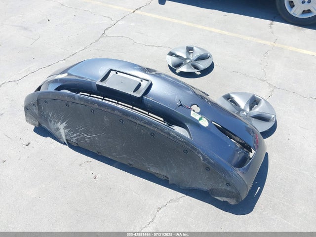 5YJ3E1EA1LF803640 Tesla 2020