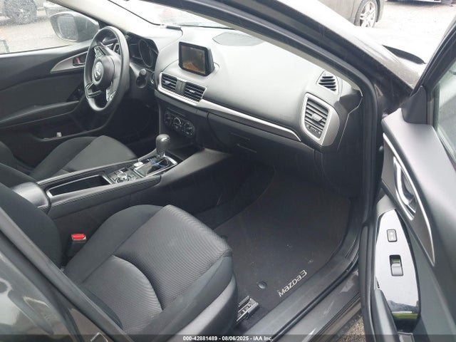 3MZBN1U77HM108029 Mazda pe