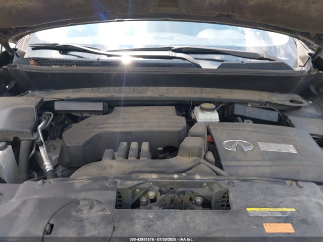5N1CL0MM3EC530806 Infiniti 2014