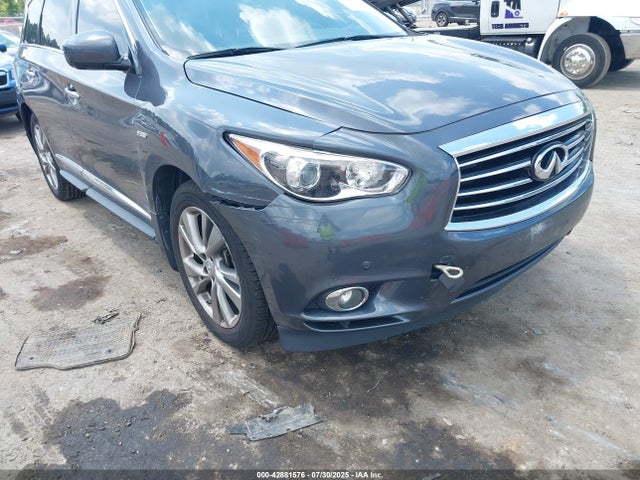 5N1CL0MM3EC530806 Infiniti 2014