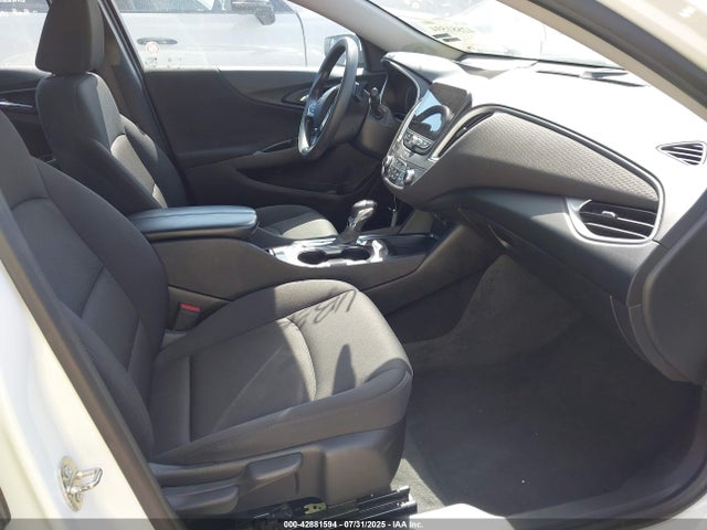 1G1ZD5ST5PF168622 Chevrolet lfv