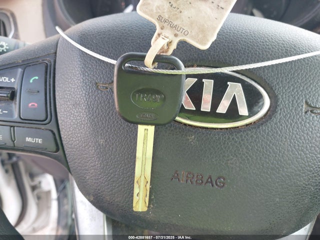 KIA 2017 2017 KNADM4A30H6071596 Image 11