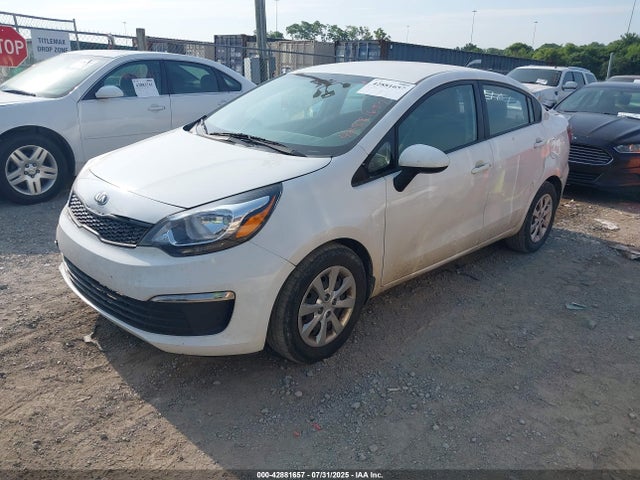 KIA 2017 2017 KNADM4A30H6071596 Image 2