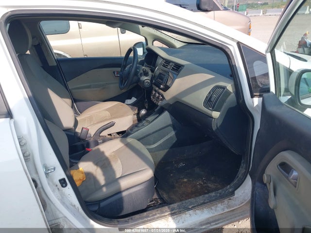 KIA 2017 2017 KNADM4A30H6071596 Image 5