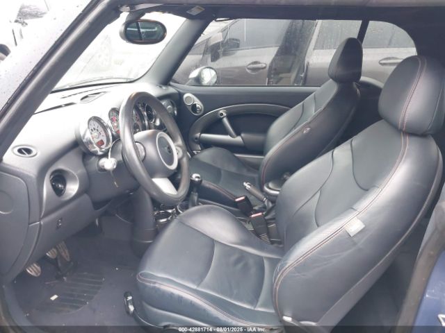 2005 MINI COOPER S WMWRH33595TF85742 Photo 4