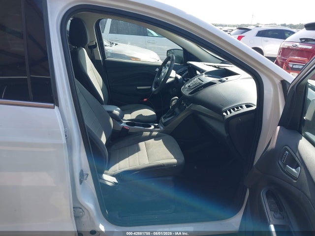 1FMCU0GX9GUB40650 Ford 2016