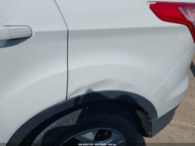 1FMCU0GX9GUB40650 Ford 2016