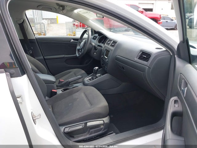 3VW267AJ7GM333033 Volkswagen 1.4t