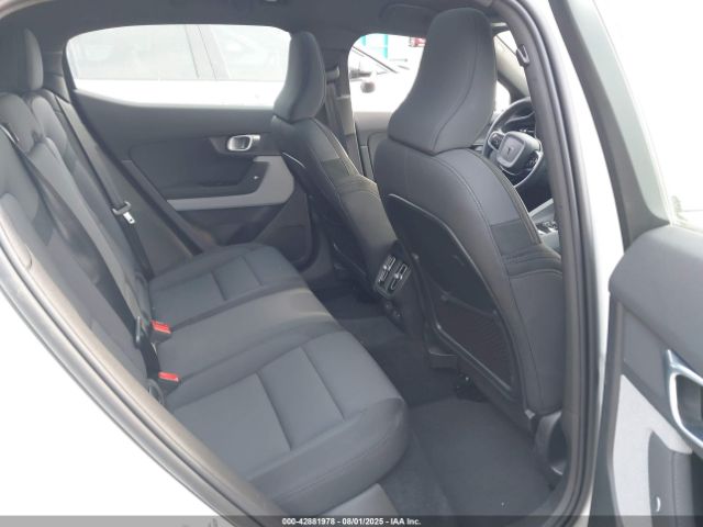 2022 POLESTAR 2 LPSED3KA3NL079955 Photo 7