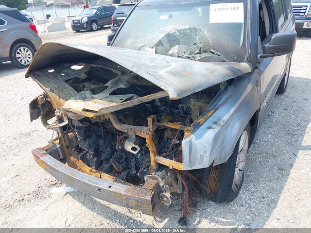 1C4NJRCB4ED728280 Jeep Patriot
