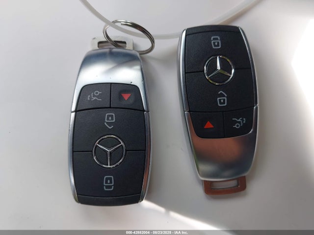 W1N9M0KB8PN057319 Mercedes-Benz 2023