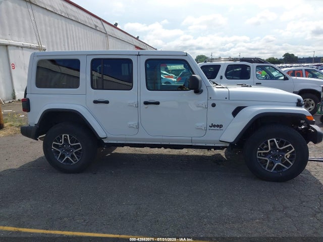 1C4PJXEN4SW528584 Jeep 2025