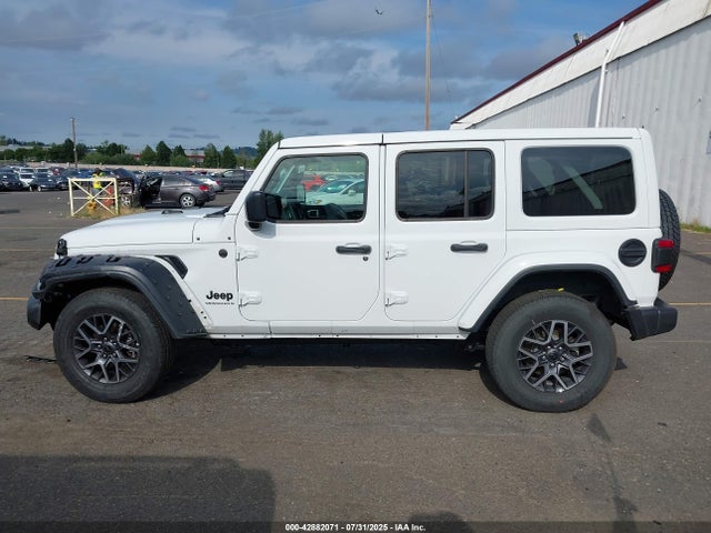 1C4PJXEN4SW528584 Jeep 2025