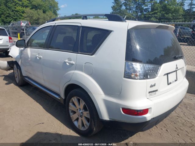2013 MITSUBISHI OUTLANDER JA4JT3AW5DU020673 Photo 2