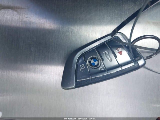 5UXKR2C56J0Z16103 BMW X5