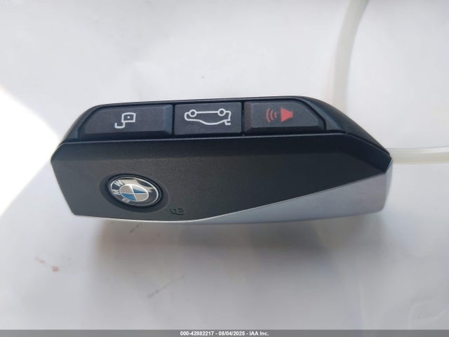 BMW 2024 2024 WBY33FK05RCR63605 Image 11