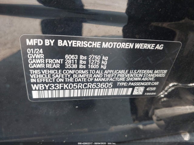BMW 2024 2024 WBY33FK05RCR63605 Image 9