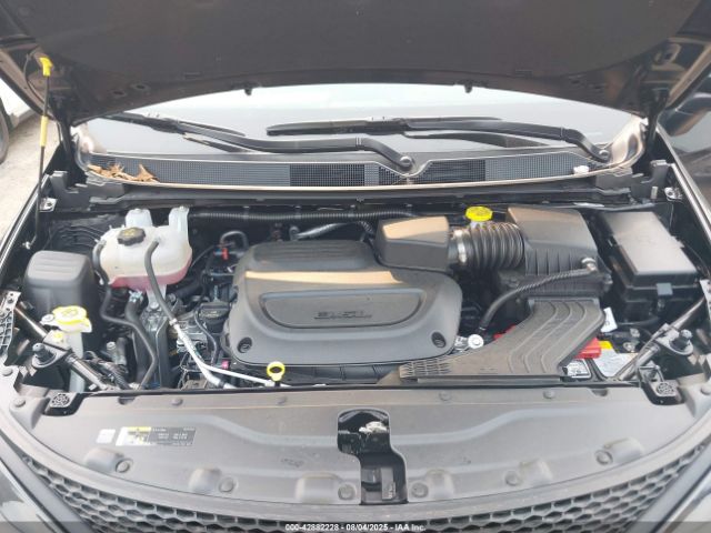 2024 CHRYSLER VOYAGER 2C4RC1CG0RR162033 Photo 9