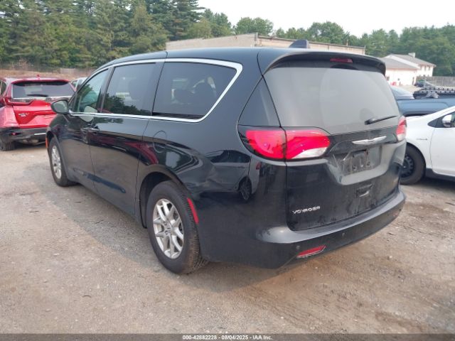 2024 CHRYSLER VOYAGER 2C4RC1CG0RR162033 Photo 2