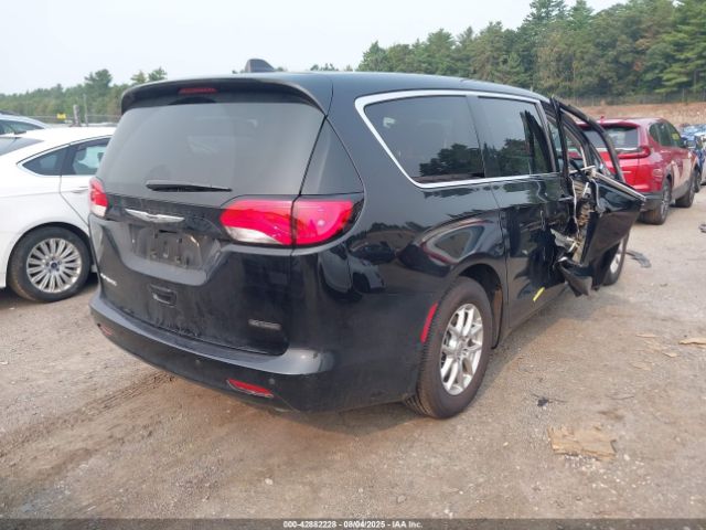 2024 CHRYSLER VOYAGER 2C4RC1CG0RR162033 Photo 3