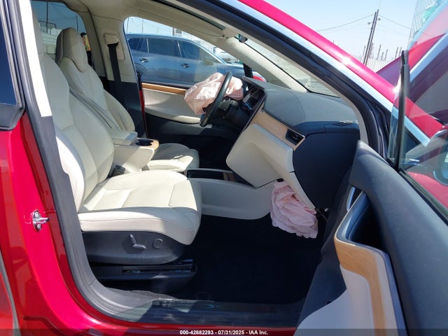 2018 TESLA MODEL X 5YJXCBE21JF118962 Photo 4