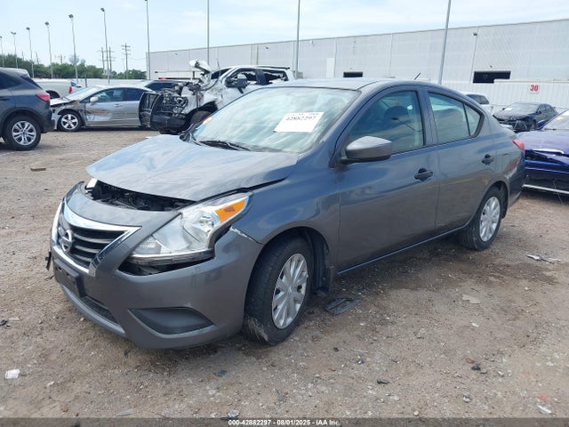 Nissan Versa 2019 3N1CN7AP9KL838796 Image 2