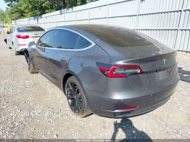 2018 TESLA MODEL 3 5YJ3E1EA4JF154896 Photo 2