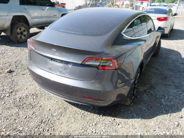 2018 TESLA MODEL 3 5YJ3E1EA4JF154896 Photo 3