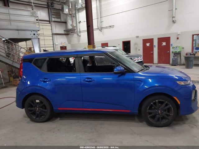 2020 Kia Soul Gt-line მანქანა იყიდება აუქციონზე, vin: KNDJ63AUXL7073989, აუქციონის ნომერი: 42882348