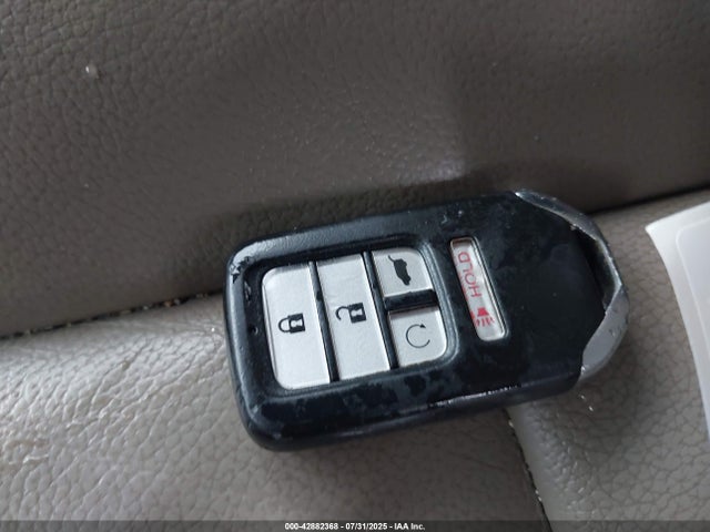 Honda j35y6 2016 5FNYF6H93GB012579 Image 11