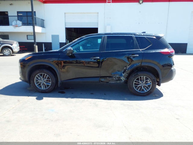 5N1BT3AAXPC761907 Nissan Rogue S Fwd