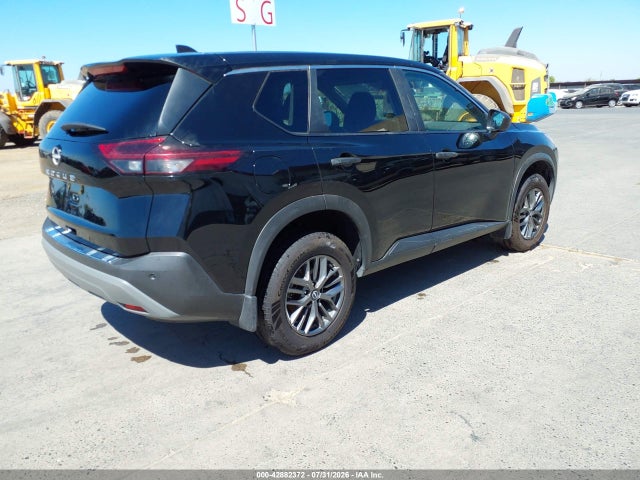 5N1BT3AAXPC761907 Nissan Rogue S Fwd
