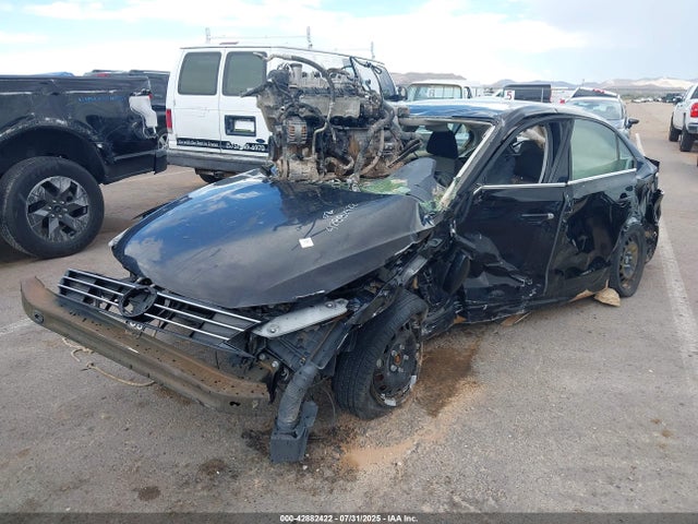 Volkswagen 1.4 tsi 2017 3VW2B7AJ0HM362466 Image 2