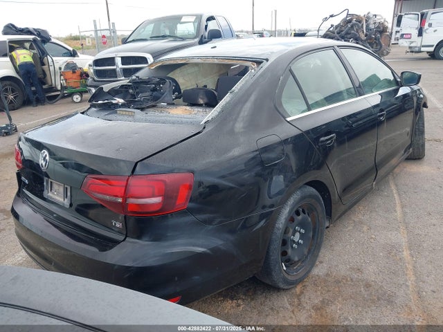 Volkswagen 1.4 tsi 2017 3VW2B7AJ0HM362466 Image 4