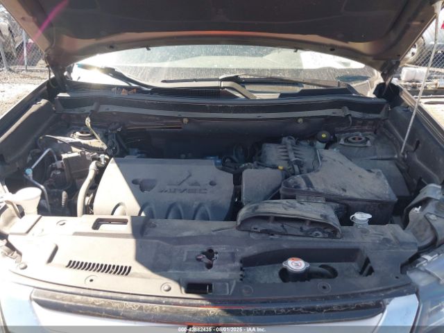 2017 MITSUBISHI OUTLANDER JA4AZ3A38HZ007428 Photo 9