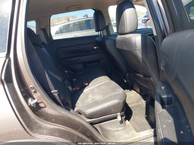 2017 MITSUBISHI OUTLANDER JA4AZ3A38HZ007428 Photo 7