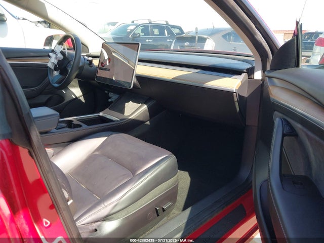 2021 TESLA MODEL 3 5YJ3E1EA5MF089755 Photo 4